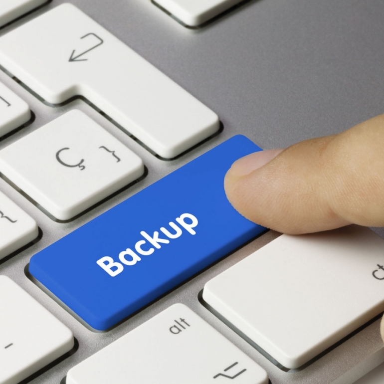 Salvataggio dei dati e backup database